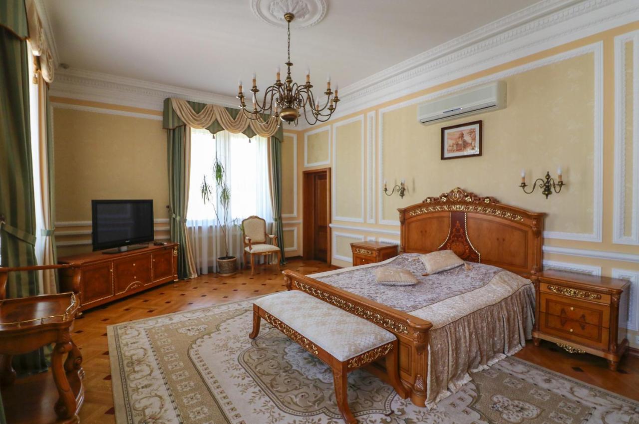 Vip Apartments Dipservice Hall Minsk Esterno foto